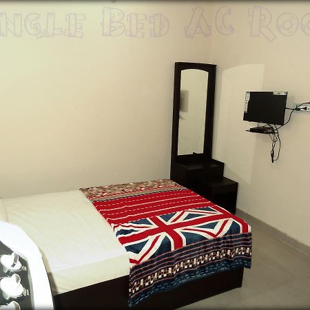 The Royal Hotel Chhatarpur Exterior foto